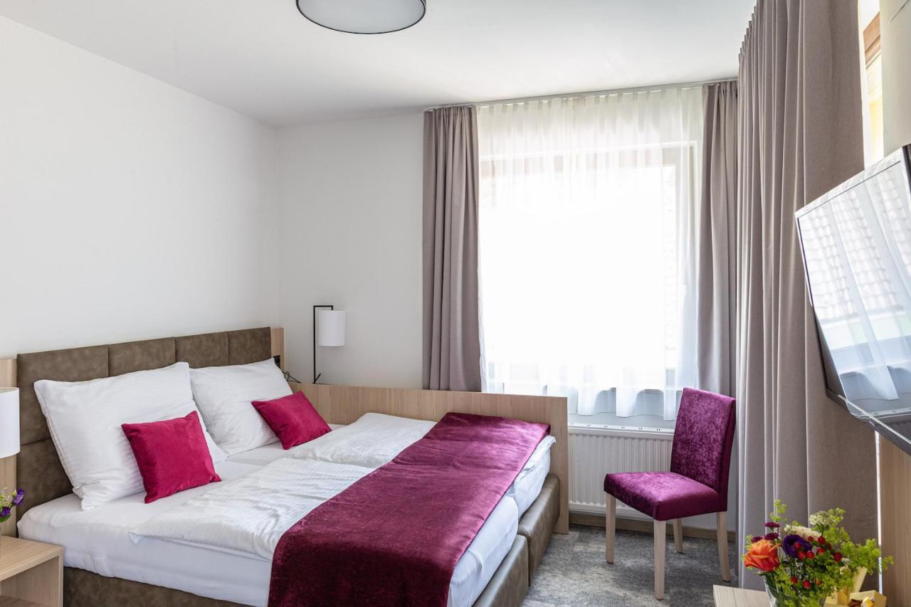 Gasthof "Zur Bahn" Lassnitzhöhe Kültér fotó